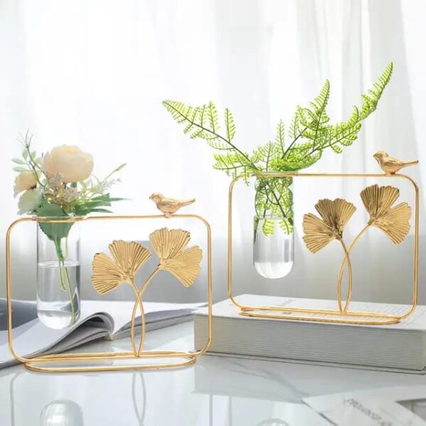 Stylish Propagation Station with Metal Frame | Test Tube Glass vases2